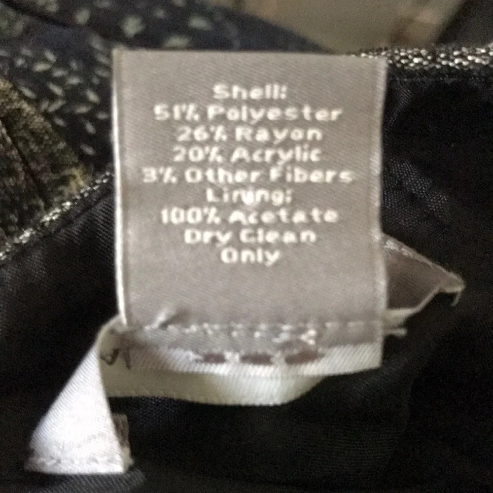 NWOT Ann Taylor Gray Floral Skirt - Picture 3 of 4